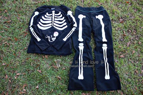 Our Last Minute Adult Costumes: Pregnant Skeleton and Matching Husband | Make It and Love It Diy Skeleton Pants, Adult Diy Halloween Costumes, Costumes Pregnant, Skeleton Costume Diy, Skeleton Pants, Zombie Couple Costume, Disney Costume Makeup, Last Minute Diy Costumes, Last Minute Kostüm