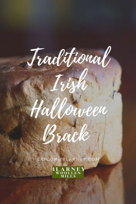 Barmbrack Recipe, Halloween In Ireland, Irish Halloween, Irish Foods, Halloween Tea Party, Irish Cooking, Irish Recipes Traditional, Irish Cuisine, Great Pumpkin Charlie Brown