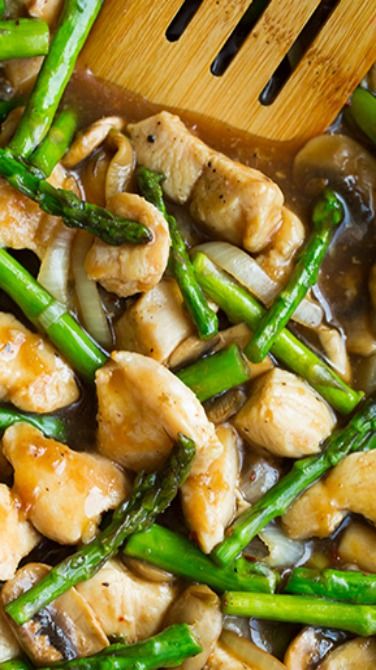 Healthy Ginger Chicken Stir-Fry with Asparagus recipe. Asparagus Stir Fry, Asparagus Recipes, Ginger Chicken, Ginger Recipes, Cooking Classy, Chicken Stir Fry, Asparagus Recipe, Stir Fry Recipes, Poultry Recipes