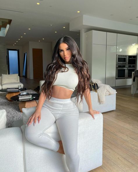 Janet Guzman on Instagram: “Come over @fashionnova” Janet Guzman Fashion Nova, Womens Wear Daily, Janet Guzman, Fashion Nova Models, Glamour Fashion, Fashion Photographer, Fashion Models, Fashion Nova, Girl Fashion