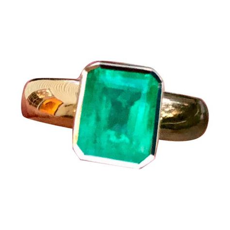 Antique Emerald Solitaire Rings - 436 For Sale at 1stDibs Emerald Solitaire Ring, Pink Sapphire Diamond Ring, Colombian Emerald Ring, Natural Emerald Rings, Gold Solitaire Engagement Ring, Solitaire Rings, Emerald Diamond Ring, Modern Engagement Rings, Colombian Emeralds