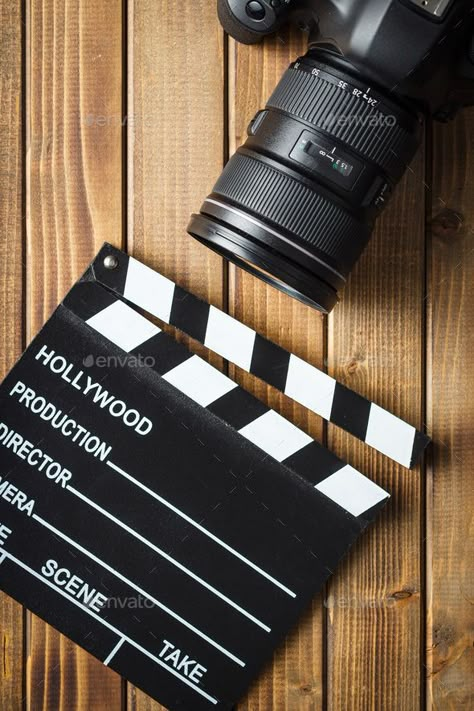 Film Director Wallpaper, Clapperboard Aesthetic, Filmmaker Aesthetic, Camera Professional, Action Wallpaper, Clapper Board, Famous Lifestyle, Camera Wallpaper, Career Vision Board