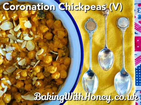 Coronation Chicken, Sandwich Fillings, Tea Party Food, Milk Cookies, Party Recipes, Vegetarian Food, Oat Milk, Vintage Recipes, Chickpeas