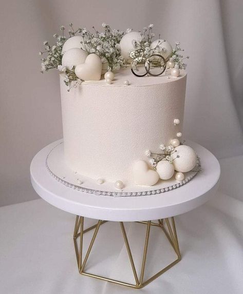 Cake Ring Stand, Simple Wedding Anniversary Cake, Engagement Cakes Simple, Wedding Cake 1 Layer, Engagement Cake Designs Classy, Engagement Cake Designs Simple, Engagement Cakes Ideas, Engagement Cake Ideas Elegant, Simple Engagement Cake