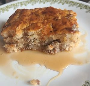 Pancake Sausage Casserole – Recipes on a Budget Bisquick Breakfast, Casserole For Breakfast, Mrs Butterworth, Pancake Casserole, Pancake Sausage, Sausage Casserole Recipes, Baked Pancakes, Sausage Bake, Sausage Casserole