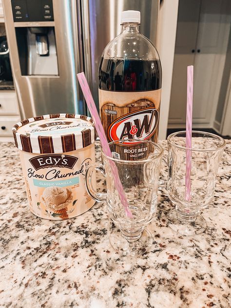 Root Beer Float Aesthetic, A&w Root Beer Float, Root Bear, Bergman Brothers, Root Beer Floats, Soda Floats, A&w Root Beer, Beer Float, Root Beer Float