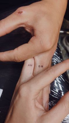 Infinity Couple Tattoos, Finger Tattoos For Couples, Partner Tattoos, Small Couple Tattoos, Couple Matching Tattoo, Cute Couple Tattoos, Relationship Tattoos, Ring Finger Tattoos, Couple Tattoos Unique