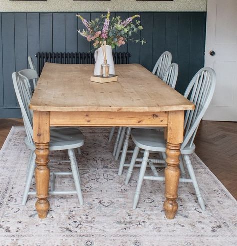 Dining Table Cottage, Cottage Dining Table, Cottage Dining, Kitchen 2024, 6 Seater Dining Table, Cabin Ideas, French Country House, Cozy Cottage, Rustic Dining Table