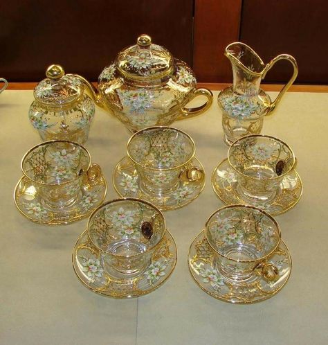 Glass Tea Set, Beautiful Tea, Teapots And Cups, China Tea Cups, Tea For Two, My Cup Of Tea, Best Tea, Chocolate Pots, Time For Tea