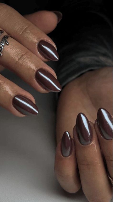 Chrome Nail Colors, Purple Chrome Nails, Red Chrome Nails, Pink Chrome Nails, Brown Nail, Milky Nails, Chrome Nails Designs, Nude Nail Designs, Nude Nail