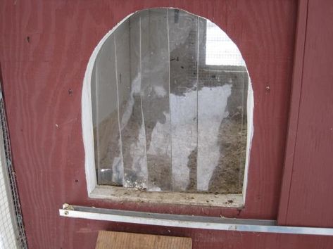 Preventing pop hole from being a draft hole | BackYard Chickens Chicken Coop Door Ideas, Chicken Pop, Chicken Coop Door, Coop Door, Automatic Chicken Coop Door, Chickens In The Winter, Start Of Winter, Dog House Diy, Diy Chicken