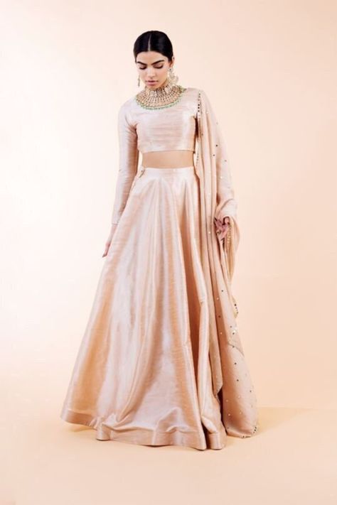 Buy Pale Peach Sami Raw Silk Skirt With Full Sleeves Top and Online in India - Etsy Simple Lehenga, Lehnga Dress, Desi Wear, Lehenga Style, Half Saree Designs, Desi Outfits, Lehenga Wedding, Indian Gowns Dresses, Traditional Indian Outfits