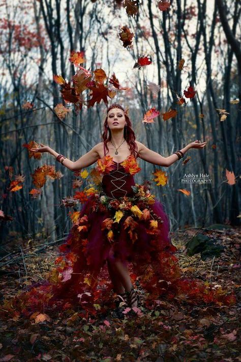 Fall Goddess Costume, Fall Goddess, Concept Costume, Autumn Goddess, Goddess Photoshoot, Forest Fae, Inspired Costumes, Goddess Costume, Costume Designer