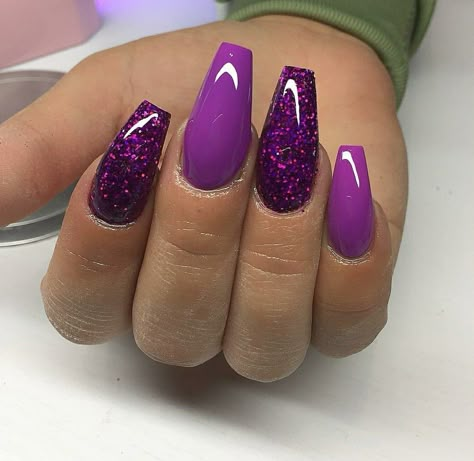 Purple And Glitter Acrylic Nails, Dark Purple Nail Designs Coffin, Nail Art On Purple Nails, Purple Nails Acrylic Sparkle, Purple Acrylic Nails Coffin Glitter, Glitter Purple Nails, Cute Purple Nail Ideas, Purple Nails Ideas, Glittery Purple Nails