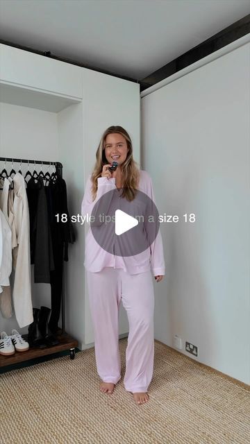 MOLLIE CAMPSIE on Instagram: "🌟 18 style tips from a size 18 🌟

Hope this is helpful! There really are no rules but this is what I’ve learnt along the way for my body and my style. 

Fave places to shop are Abercrombie, Uniqlo, Free People, H&M, Tala, Simply Be, Boden, Nobody’s Child (I think that’s it!)

Abercrombie and Everlane do particularly good curve denim and curve styles.

Any questions ask in the comments 💭" Abrocrombie Hoodie, Mollie Campsie, No Rules, Places To Shop, Simply Be, Uniqlo, Style Tips, Free People, The Way