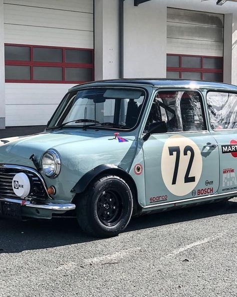 Mini Morris, Mini Cooper Classic, Cafe Racing, Mini Coopers, Austin Mini, Mini Clubman, Mini Countryman, Mini Cooper S, Mini Cars