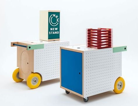 Portable Booth Design, Mobile Furniture, Portable Furniture, Kiosk Design, Display Furniture, Diy Bar, Modular Furniture, Design Research, Stand Design