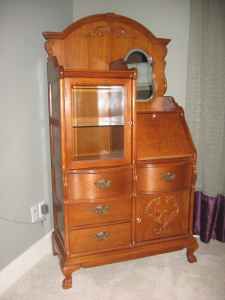 Lexington Victorian Sampler Side by Side Vanity Lexington Furniture Bedroom, Victorian Bedroom Set, Vintage Bedroom Furniture, Chest Drawers, Victorian Mansion, Victorian Bedroom, Lexington Home, Bedroom Furniture Ideas, Upholstery Ideas