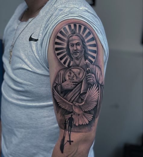 Plantinillo Tattoo San Jose Tattoos, San Judas Tattoo, San Judas Tadeo Tattoo, Ram Tattoo, Mexican Tattoo, Cross Tattoo For Men, Chicano Art Tattoos, Chest Piece Tattoos, Tatuaje A Color