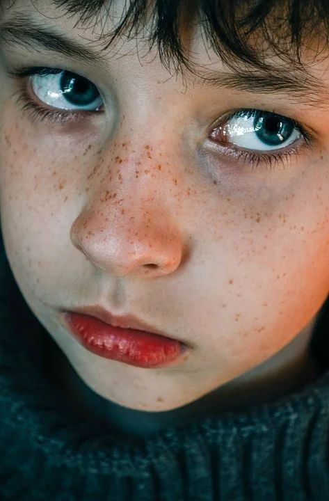 Boy With Freckles, Childs Face, Photo To Watercolor, Portrait Black And White, Kids Close, Artistic Portrait, Red Backdrop, Funny Animated Cartoon, Smile Teeth