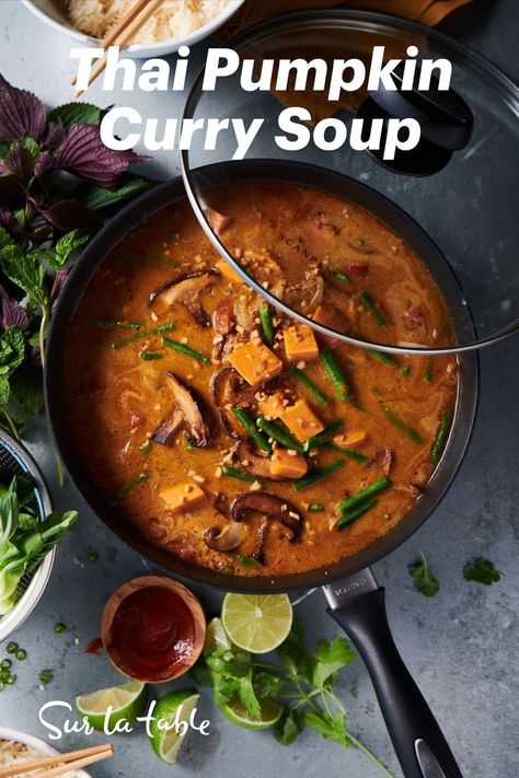 Cozy dinner idea: Thai Pumpkin Curry Soup. Savory Pumpkin Recipes Soups, Thai Pumpkin Curry, Pumpkin Curry Soup, Chunky Vegetable Soup, Thai Curry Soup, Peanut Butter Soup, Thai Pumpkin Soup, Curry Soup Recipes, Pumpkin Stew