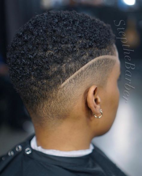 Low Taper Black Woman, Short Fade Haircut For Women Black, Feminine Fades Black Women, Faded Sides Women Black, Black Female Haircut, Shaved Haircuts For Black Women, Stud Haircut Black, Feminine Fade Haircut Black Women, Low Fade Black Woman