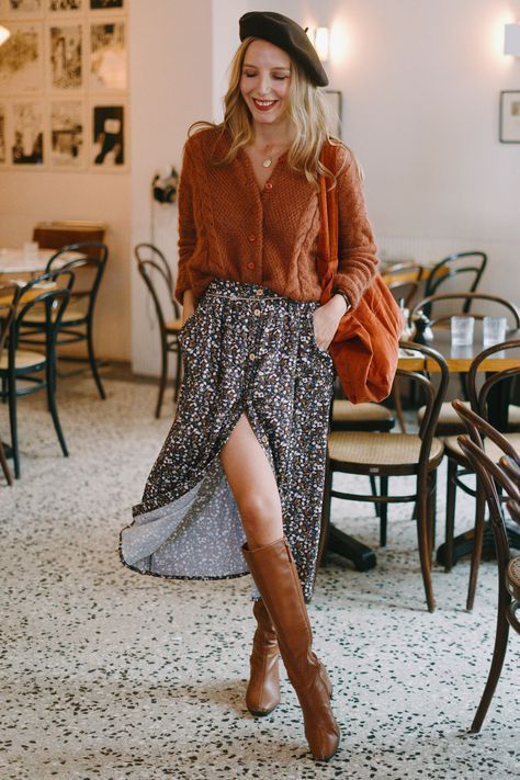 Outfits In France, Romantic Look Outfit, Romantic Fall Outfits, Bohemian Fall Outfits, Ae Outfits, Outfit Ideas Autumn, Boho Winter Outfits, Parisian Look, Parisienne Chic