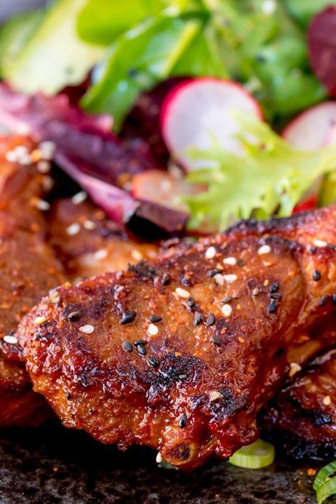 These Korean Style Lamb Cutlets are slightly spicy and totally moreish - marinate them for a couple of hours for extra flavour! Lamb Cutlets Recipe, Lamb Cutlets, Lamb Dinner, Lamb Dishes, Grilled Lamb, Uk Food, Spicy Food, Tasty Foods, Lamb Recipes