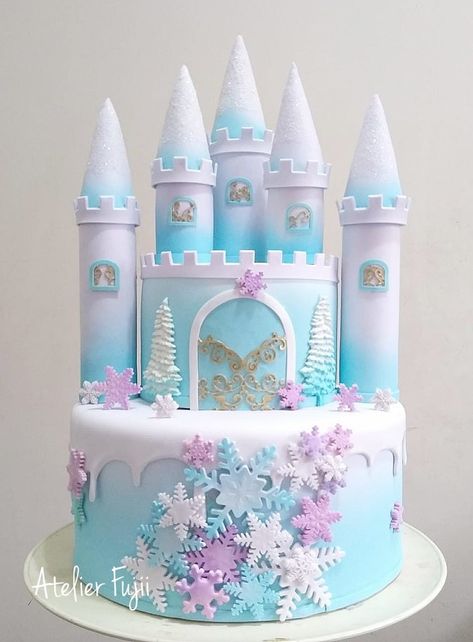 Elsa Castle Cake, Ice Castle Cake, Frozen Castle Cake, Mickey Birthday Cakes, Elsa Birthday Cake, Frozen Birthday Party Cake, Disney Princess Birthday Cakes, Elsa Cake Frozen, Pastel Frozen