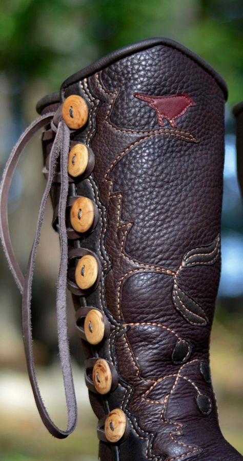 Bird & Forest Moccasins Custom Boots Women's Moccasin | Etsy Leather Moccasins Diy, Womens Moccasin Boots, Native American Boots, Knee High Moccasins, Bohemian Style Shoes, Mens Leather Jacket Vintage, Diy Moccasins, Hippie Shoes, Leather Working Patterns