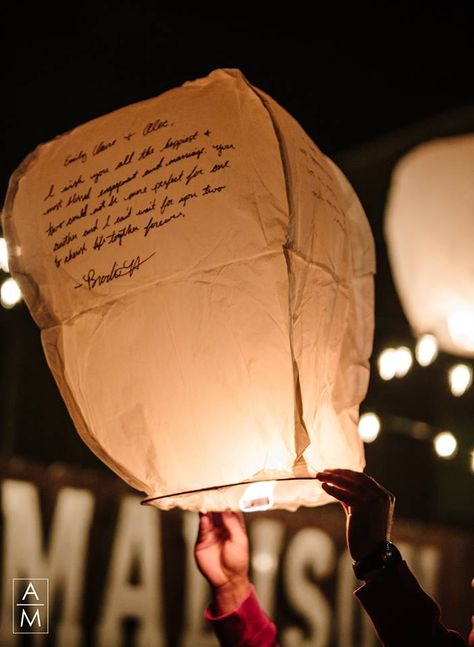 Releasing Lanterns At Wedding, Wedding Lantern Release, Lantern Release Memorial, Lantern Proposal Ideas, Lantern Release Wedding, Lantern Wedding Send Off, Lantern Proposal, Floating Lanterns Wedding, Releasing Lanterns