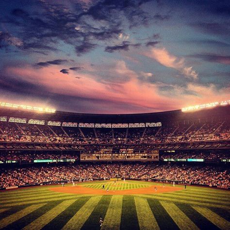 Safeco Field- Seattle Mariners Sept 28, 2013 ~ Beautiful Park~⚾️❤️❤️⚾️ Safeco Field, Mlb Stadiums, Baseball Stadium, Football Stadiums, Best Poses For Men, Beautiful Park, Seattle Mariners, Baseball Softball, Washington State