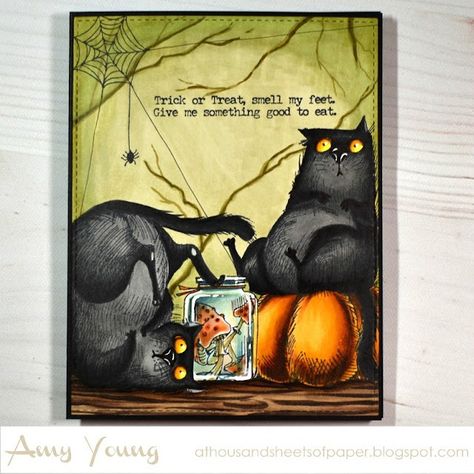 A thousand sheets of paper: Smell my feet... Tim Holtz Halloween, Sweet November Stamps, Tim Holtz Stamps, Tim Holtz Cards, Halloween Cards Handmade, Sheets Of Paper, Wink Of Stella, Cat Cards, Supply List