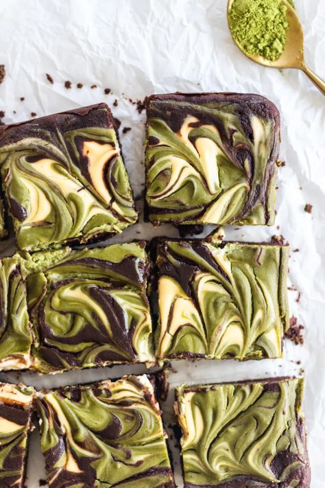 Matcha Brownie-3 Cheescake Brownies, Yummy Brownies, Chocolate Cheesecake Brownies, Brookies Recipe, Matcha Bars, Matcha Brownies, Banana Chia Pudding, Matcha Cheesecake, Cheesecake Mix