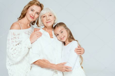 Grandmother Mother And Daughter Pictures, Grandma Daughter Granddaughter Pictures, Mother Daughter Grandmother Photography, Photoshoot With Grandma, Grandma Mom And Daughter Pictures, 3 Generations Photography, 3 Generation Pictures Ideas Women, Grandmother Granddaughter Photography, Generation Photoshoot Ideas