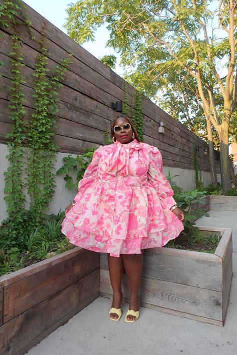 A pink floral tie neck plus size shirtdress makes for a cute fall outfit. Plus Size High Tea Outfit, Plus Size Tea Party Outfit Ideas, Plus Size Easter Outfit Church, Plus Size Tea Party Outfit, Plus Size Easter Outfit, Plus Size Pink Outfits, Tea Party Outfits For Black Women, Fashion Week Plus Size, Curvy Dress Party