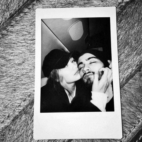 Is Love Real, Yoongi's Lips, Gigi Zayn, Zayn And Gigi, Gigi And Zayn, Gigi Hadid And Zayn Malik, Zayn Gigi, England Football Players, Dove And Thomas