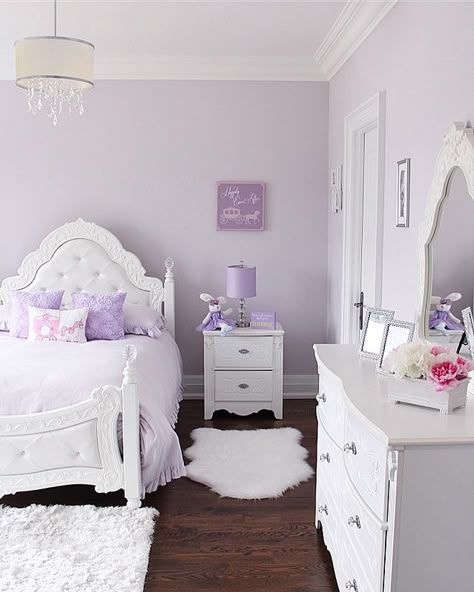 Purple Girls Bedroom, Girls Room Paint, Lavender Bedroom, Lavender Room, Shared Girls Bedroom, Fun Room, Purple Room, Purple Bedrooms, Purple Bedroom