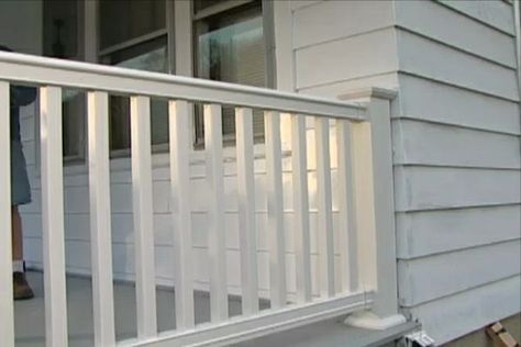 Stairs Diy Ideas, Composite Porch, Composite Patio, Patio Step, Porch Rails, Stairs Diy, Composite Railing, Front Porch Railings, Porch Stairs