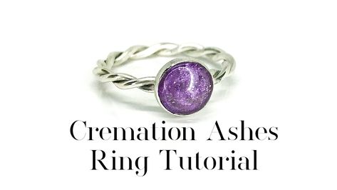 Ashes Jewelry Cremation, How To Make Resin, Cremation Ring, Ashes Ring, Breastmilk Jewelry, Resin Jewelry Diy, Ring Tutorial, Silicone Moulds, Metal Clay Jewelry