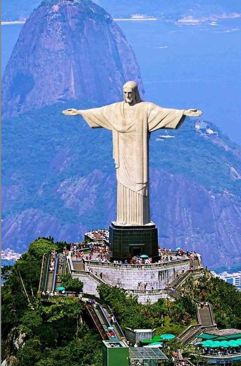 Brazil Jesus Statue, Brazil Statue, تمثال الحرية, Che Guevara Art, Paradise Wallpaper, City Life Photography, Jesus Statue, Christ The Redeemer, Jesus And Mary Pictures