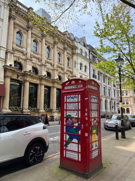 #birmingham #uk #birminghamuk #brum #unitedkingdom #travel #euro #europe #traveltips #cabincrew #redtelephonebox University Of Birmingham Aesthetic, Birmingham England Aesthetic, Birmingham Aesthetic, Birmingham Uk Aesthetic, Birmingham Uk Aesthetic Night, Uk Aesthetic, Birmingham Canal, Macbook Repair, Birmingham City