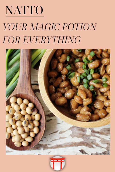 Have you ever heard of or tried Natto? This traditional Japanese food is made from fermented soybeans. It has a strong, pungent smell and a slimy texture that can be off-putting to some people, but it is considered a delicacy by many Japanese people. There are many health benefits for Natto and you might want to give the taste a chance! Fermented Soybeans, Natto Benefits, Soybean Benefits, Japanese Food Traditional, Low Salt Diet, Pecan Recipes, Basic Recipes, Fermented Foods, Heart Healthy