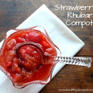 Nourishing Desserts, Strawberry Rhubarb Compote, Rhubarb Compote, Homemade Dips, Compote Recipe, Healthy Sauces, Strawberry Compote, Salsa Recipes, Seasonal Fruit