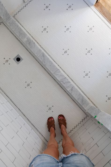 Our DIY Patterned Penny Tile Floor at the Poplar Cottage — The Grit and Polish Shower Floor Same As Bathroom Floor, Small Bathroom Floor Tile Designs, Mud Room Tile Floor, Bathroom With Penny Tile, Penny Round Tile Bathroom, Tile Hallway, Penny Tile Bathroom, Penny Tile Floor, Blue Penny Tile