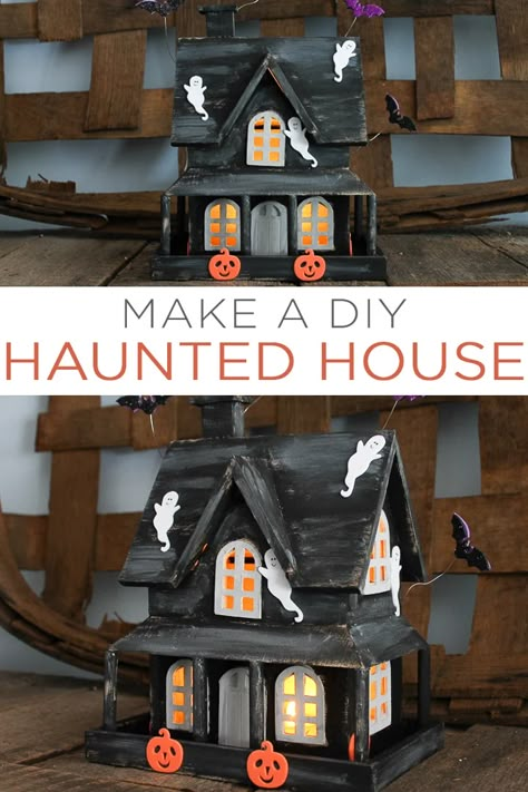 Mini Halloween House Diy, Diy Mini Haunted House Ideas, Haunted House Birdhouse Ideas, Birdhouse Haunted House, Diy Haunted Village, Haunted House Popsicle Sticks, Paper Mache Haunted House, Diy Miniature Haunted House, Diy Mini Haunted House