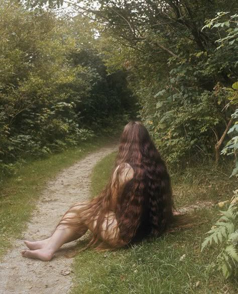 Extremely Long Hair, Super Long Hair, Very Long Hair, Long Hair Girl, Long Hair Women, Beautiful Long Hair, روتين العناية بالبشرة, In The Woods, Hair Goals