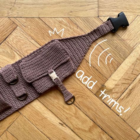 Crochet Belt Pouch, Cute Crochet Bag Ideas, Belt Bag Crochet, Crochet Waist Bag, Crochet Belt Bag, Crochet Cosplay, Fantasy Crochet, Crochet Alphabet, Crochet Belt