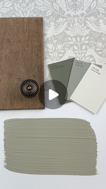 Loralee AhMu on Instagram: "Chatroom by Sherwin Williams is a versatile and calming mid-tone green with gray undertones.  It’s that perfect neutral green that works well with almost anything, offering just the right amount of color without overwhelming the space.   It pairs beautifully with warm woods, creamy whites, or even darker accents if you’re looking to create a bit of contrast.   ✨Have you tried this color in your home? We’d love to hear your thoughts about this color.  ✨ Would you like a link to the wallpaper, swatches, cabinet color, or hardware? Type LINK  in the comments and I’ll send it to your DMs.  ♥️Follow Simplee DIY for more paint and decor inspo.  #paintcolors #paintcolor #interiorpaint #interiorpainting #wallpaint #wallpainting #exteriorpainting #sherwinwilliamspaint #s Romantic Reels, Colours That Go With Grey, Wallpaper Swatches, Neutral Green, Dover White, Cabinet Color, Beautiful Room, Grey Cabinets, Paint Colours