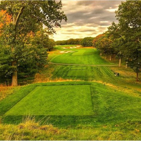 Beautiful Golf Courses on Instagram: “Did you know, over 300,000 rounds are played annually on the five courses at Bethpage. Have you ever walked 18 at Bethpage Black (pictured)…” Beautiful Golf Courses, Courchevel 1850, Heaven And Hell, Black Picture, Pretty Much, Golf Course, Have You Ever, Golf Courses, Did You Know